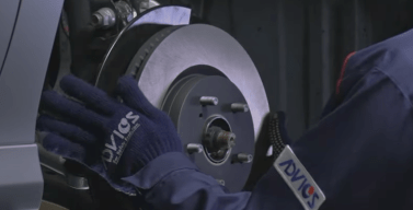 Инструкция по замене дисков и колодок от ADVICS